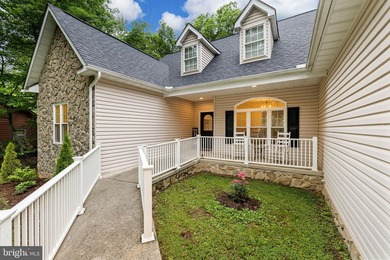 Welcome to 126 Yorktown Blvd - a home thoughtfully designed for - photo 24
