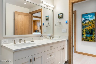 Riverfront Lodge #400 is a rare top-floor 3-bedroom residence - photo 28
