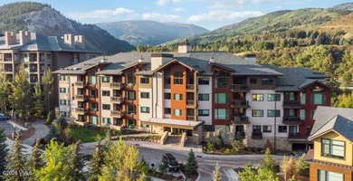 Riverfront Lodge #400 is a rare top-floor 3-bedroom residence - photo 33