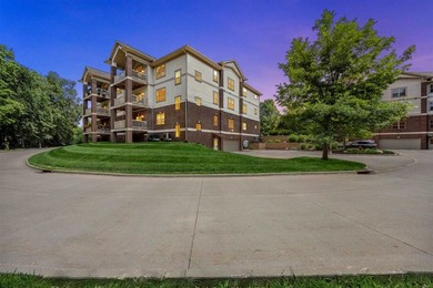 Beautifully maintained & much loved, this single owner - photo 34