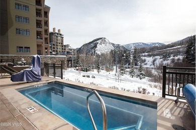 Riverfront Lodge #400 is a rare top-floor 3-bedroom residence - photo 35