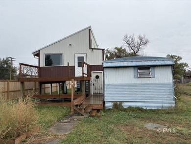 Yellowstone River Home For Sale in Miles City Montana