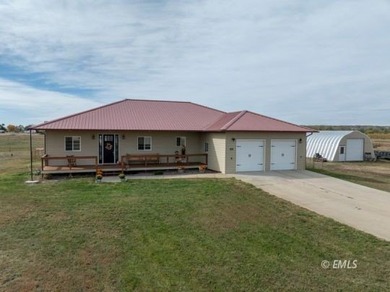 Yellowstone River Home For Sale in Miles City Montana