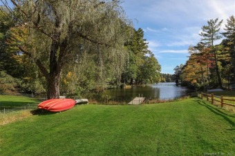 Canoe Brook Lake  Home For Sale in Trumbull Connecticut
