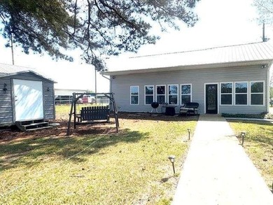 WEISS LAKE THREE MILE RESORT, Ready to go fishing? Enjoy - photo 1