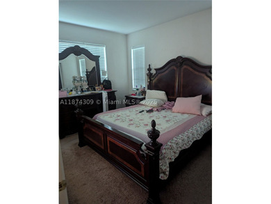 Well kept 4/3 Townhome in Murano. Two story townhome with - photo 11