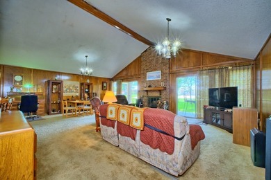 Affordable waterfront living on Toledo Bend! This charming - photo 12