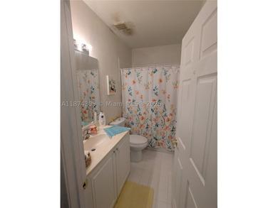 Well kept 4/3 Townhome in Murano. Two story townhome with - photo 14