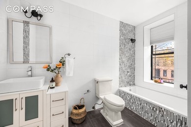 Historic grandeur and modern updates define this meticulously - photo 14