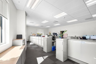 MISSION-CRITICAL BIOTECH - FULLY SECURED - FEDERAL TENANT. A - photo 17