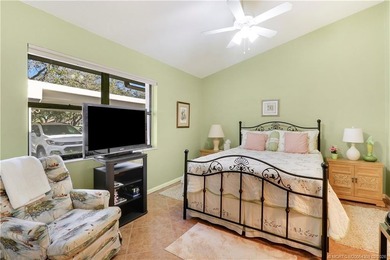 Beautiful first-floor villa in the highly desirable Montego Cove - photo 19