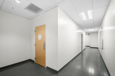 MISSION-CRITICAL BIOTECH - FULLY SECURED - FEDERAL TENANT. A - photo 21