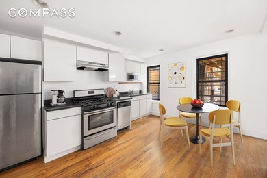 Historic grandeur and modern updates define this meticulously - photo 21
