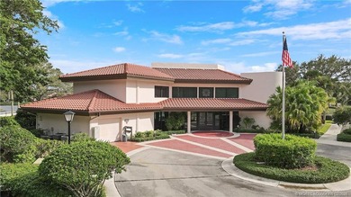 Beautiful first-floor villa in the highly desirable Montego Cove - photo 30