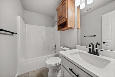 Welcome home to this beautifully updated 5-bedroom, 4-bath - photo 32