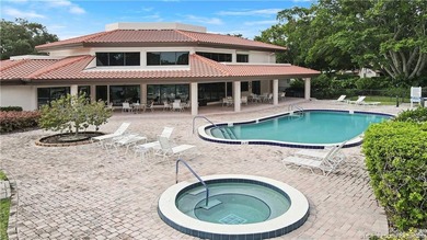 Beautiful first-floor villa in the highly desirable Montego Cove - photo 33