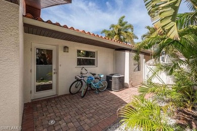 Prime Olde Naples homesite on a quiet Broad Ct S street - photo 34