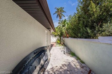 Prime Olde Naples homesite on a quiet Broad Ct S street - photo 36