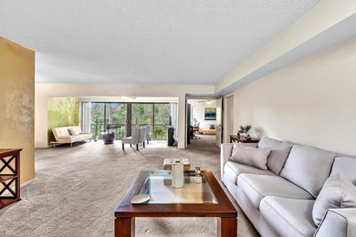 Discover exceptional space, comfort, and convenience in this - photo 7