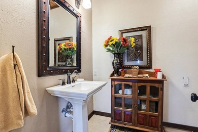 Premium Unrestricted 33-acre Bandera County Lake House estate - photo 41