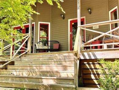 The Buffalo River Farmhouse is currently a successful nightly - photo 2