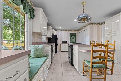 This lovely brick ranch offers an abundance of space with 4 - photo 7