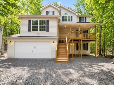 Welcome to one of the most sought-after communities in the - photo 1