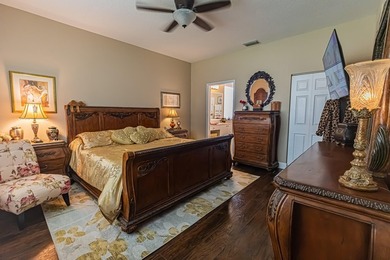 Welcome home to this beautifully maintained 3-bedroom, 2-bath - photo 11