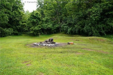 PEACEFUL, PRIVATE COUNTRY SETTING ON 1.2 ACRES IN POCA! THIS - photo 22