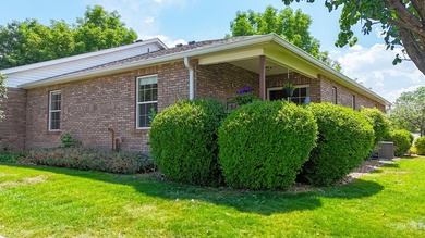 Easy living. Peaceful setting. Endless adventures. Welcome to - photo 33