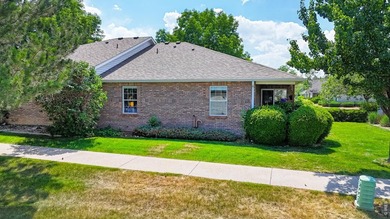 Easy living. Peaceful setting. Endless adventures. Welcome to - photo 34
