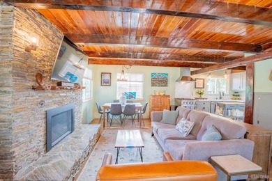 Classic Tahoe charm and modern comfort come together in this - photo 8