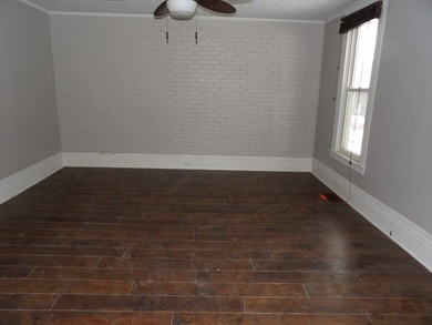 Solid 3-bedroom 2-full bath home with newer electric, newer - photo 3