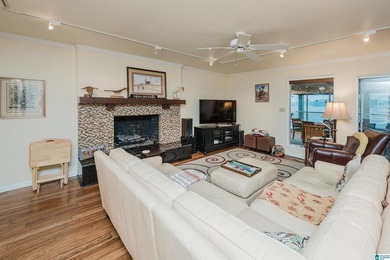 Nestled on the picturesque shores of Logan Martin Lake, this - photo 9