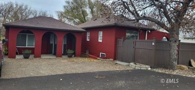 Yellowstone River Home For Sale in Miles City Montana