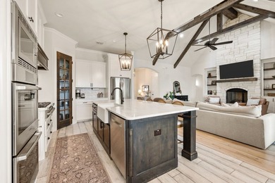 Experience elevated country living in the highly sought-after - photo 12