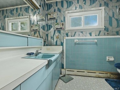 Welcome to this home in the desirable Forest City section of - photo 16