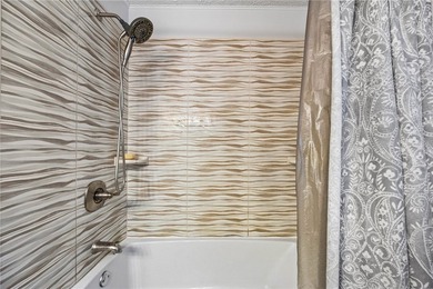 OPEN HOUSE CANCELLED!! AMAZING SPACE!! LOTS OF OPTIONS! Country - photo 18