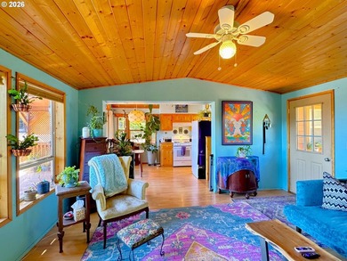 Ocean View Delight! Perched near the top of Whaleshead Beach - photo 20