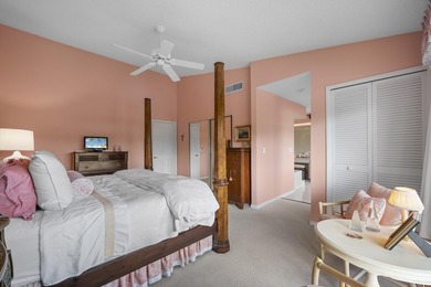 Spacious lakefront golf villa with 3 bedrooms, 2.5 bathrooms - photo 24