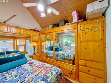 Ocean View Delight! Perched near the top of Whaleshead Beach - photo 36