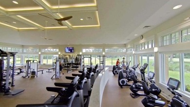 Spacious lakefront golf villa with 3 bedrooms, 2.5 bathrooms - photo 37