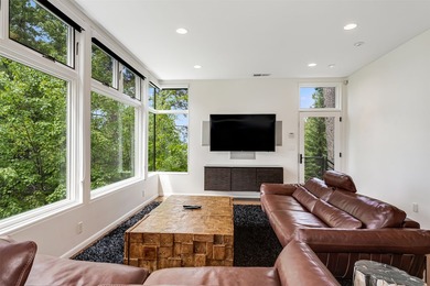 Simply Grand. This waterfront wonder is perched like an eagle - photo 49