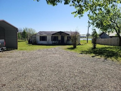 Lake Home For Sale in Checotah, Oklahoma
