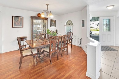Spacious and well-designed 4-bedroom, 3-bath home with a 3-car - photo 10