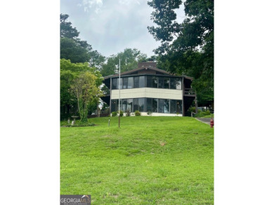 Lake Home For Sale in Milledgeville, Georgia