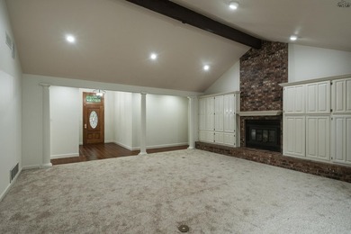Tucked on a corner lot in Midwestern Park, this 4-bed, 3-bath - photo 11