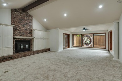 Tucked on a corner lot in Midwestern Park, this 4-bed, 3-bath - photo 12