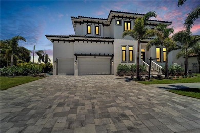 Come and experience the epitome of Apollo Beach living within - photo 3