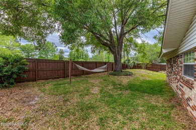 Come explore this well-maintained single-family brick home - photo 8